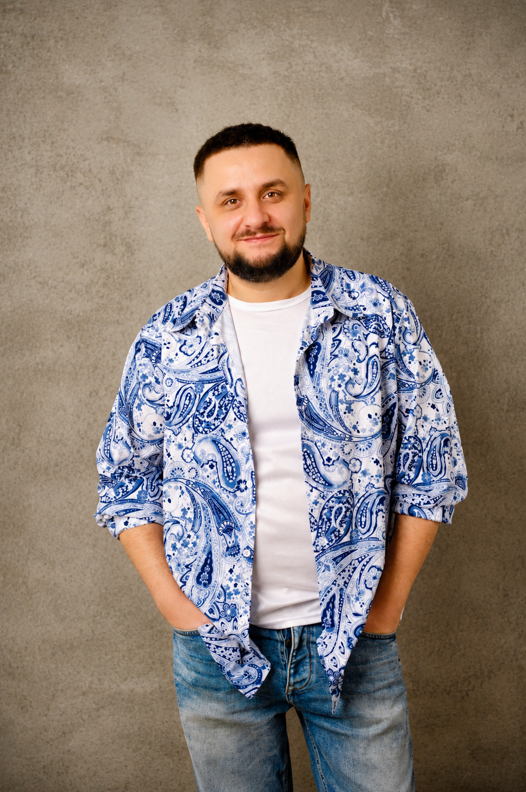 ROMAN DIKHTIAR